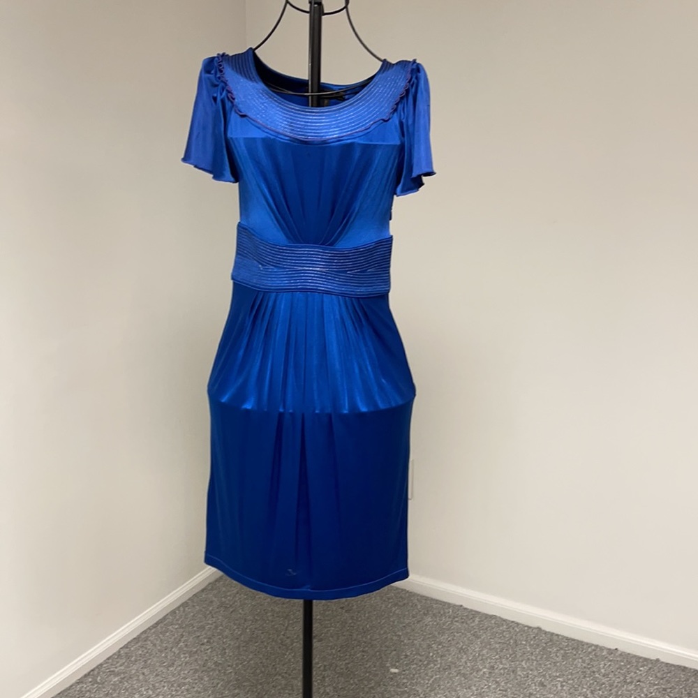 BCBGMaxAzria blue dress sz 2
